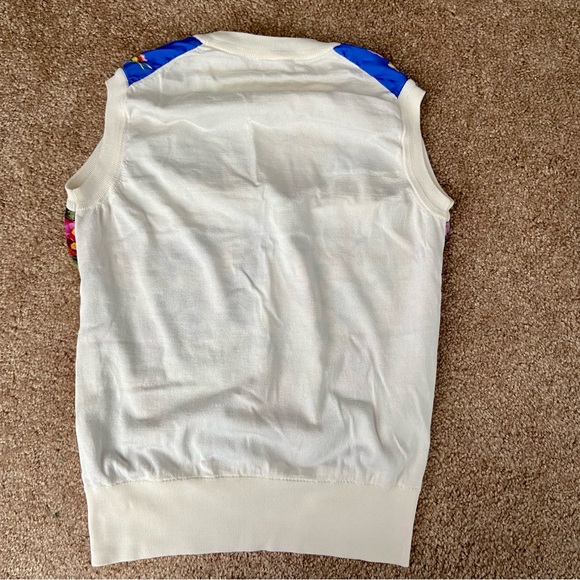 Dolce & Gabbana Sleeveless Majolica Print Multicolor Silk Top - Picture 7 of 11